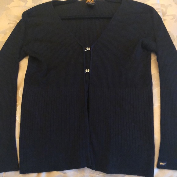 Dex black summer weight sweater. - Picture 4 of 4